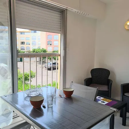 Renove A 50m De La Du Mole Avec Parking Prive - Fr-1-249-398 Apartment Agde